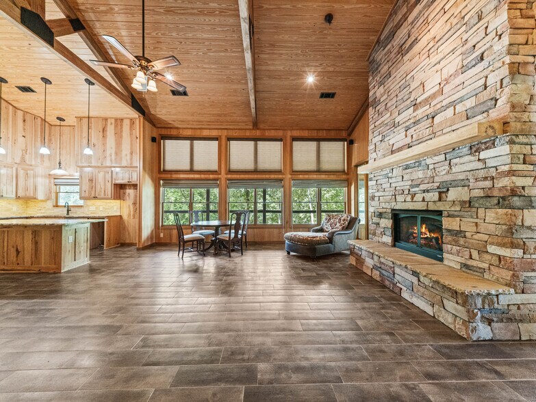 More Photos Of 110 Lizard ln, Story Specialty For Sale