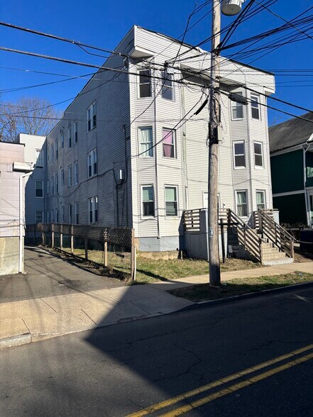 Primary Photo Of 373 Blatchley Ave, New Haven Apartments For Sale