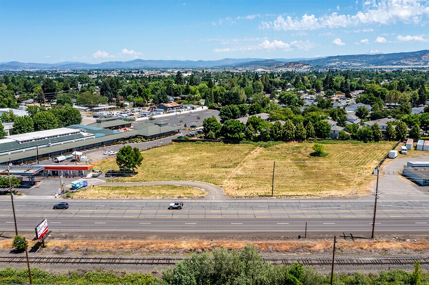 3600 N Pacific Hwy, Medford, OR 97501 Land For Sale