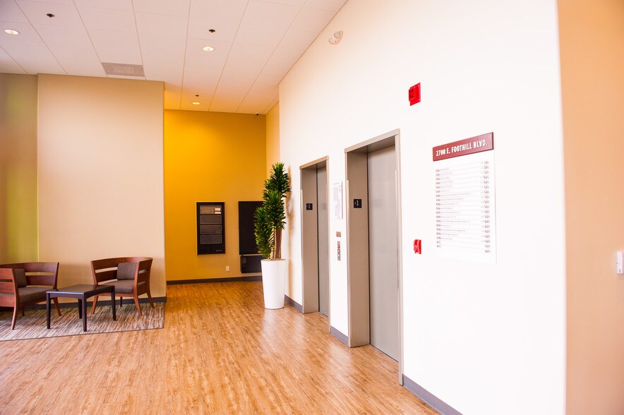 More Photos Of 2700 E Foothill Blvd, Pasadena Office For Lease