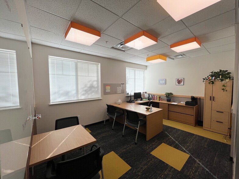 More Photos Of 7640 Westgate Dr, Windsor Office For Sale