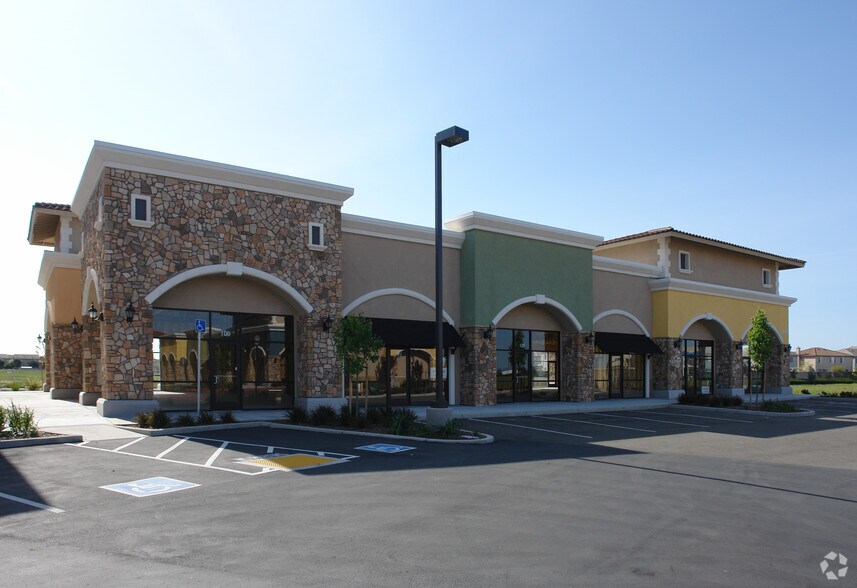 More Photos Of 2501-2623 Riparian Dr, Elk Grove Unknown For Lease