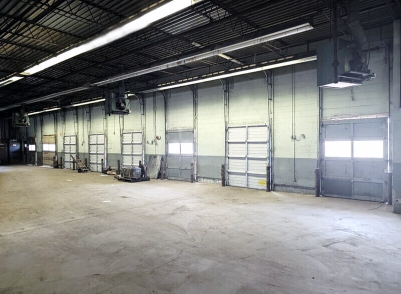 More Photos Of 1651 Kerr Dr, Jackson Unknown For Lease