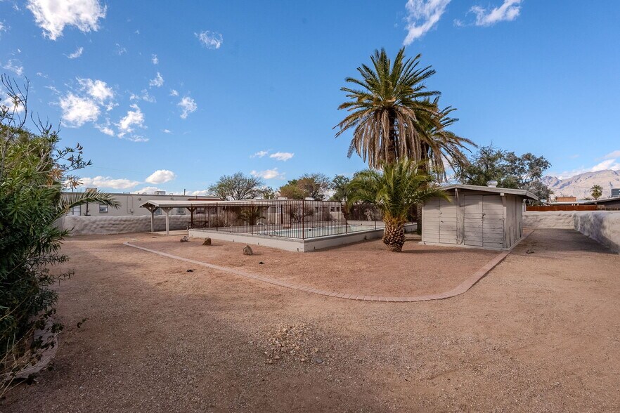 More Photos Of 1220 N Venice Ave, Tucson Apartments For Sale