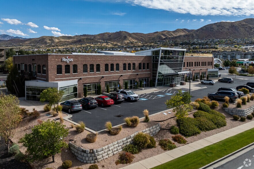 More Photos Of 13867 S Bangerter Pky, Draper Office For Lease