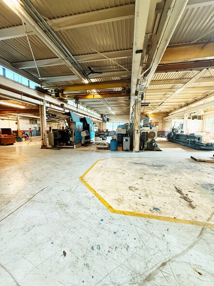 More Photos Of 2527 N M 63, Benton Harbor Manufacturing For Sale