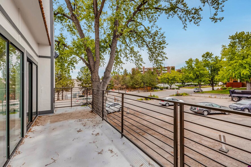 More Photos Of 2755 S Locust St, Denver Office For Lease