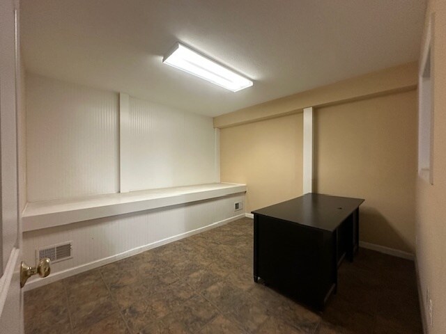 More Photos Of 198 Crowe Ave, Mars Flex For Sale