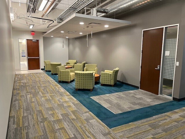 More Photos Of 350 N McClintock Dr, Chandler Office For Lease