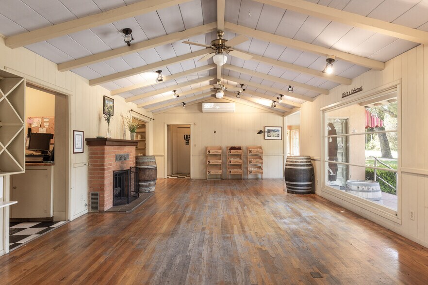 More Photos Of 69 W Carmel Valley Rd, Carmel Valley Freestanding For Sale