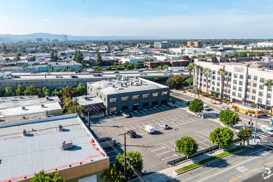 More Photos Of 40 E Verdugo Ave, Burbank Coworking Space