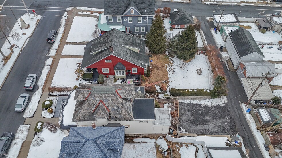 More Photos Of 1810 Washington Blvd, Easton Office Residential For Sale