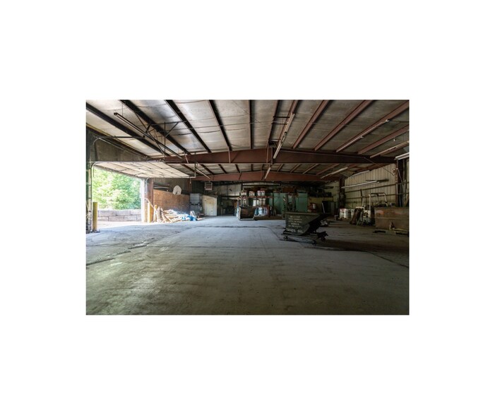 More Photos Of 189 Commercial St, Genesee Industrial For Sale
