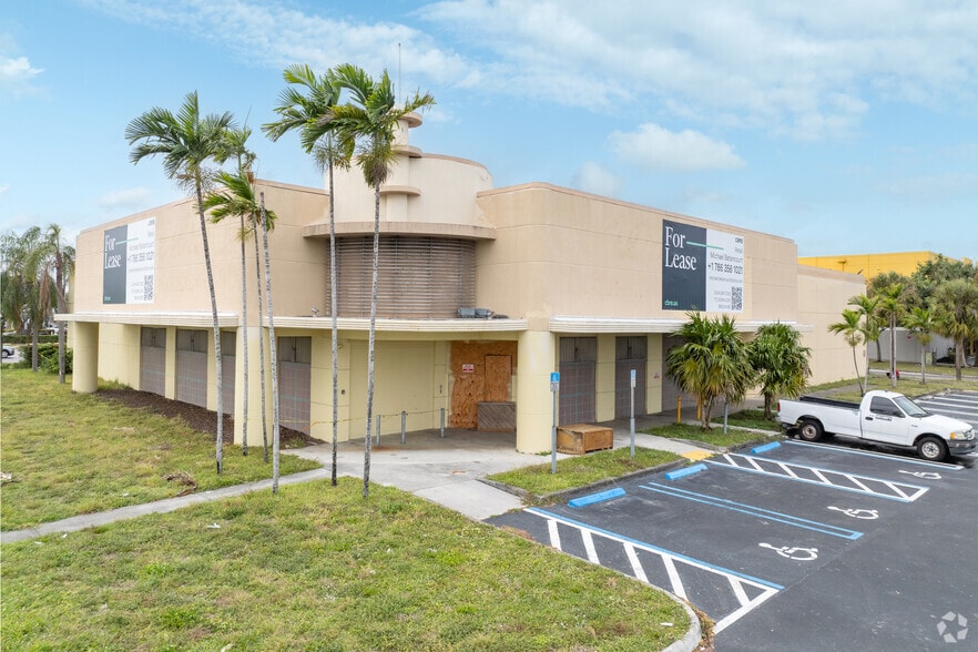Primary Photo Of 11920 NW 27th Ave, Miami Freestanding For Lease