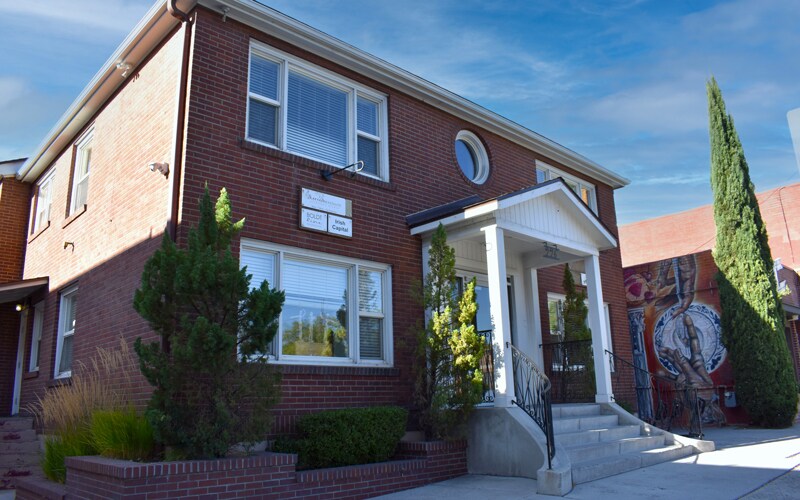 Primary Photo Of 226 California Ave, Reno Office For Lease