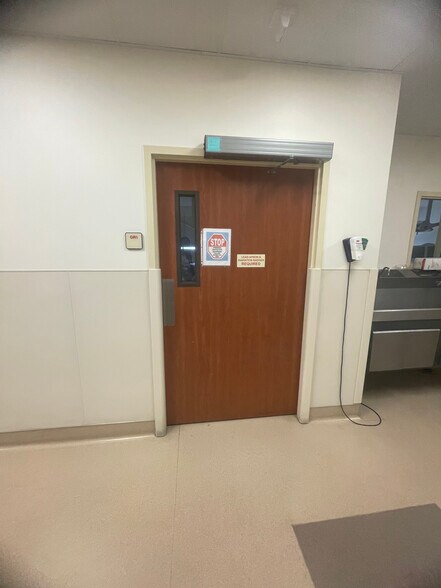 More Photos Of 7175 N Durango Dr, Las Vegas Medical For Lease