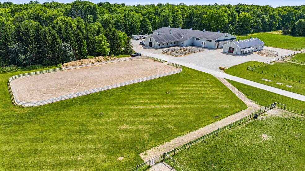 More Photos Of 3126 Mennonite Rd, Mantua Sports And Entertainment For Sale