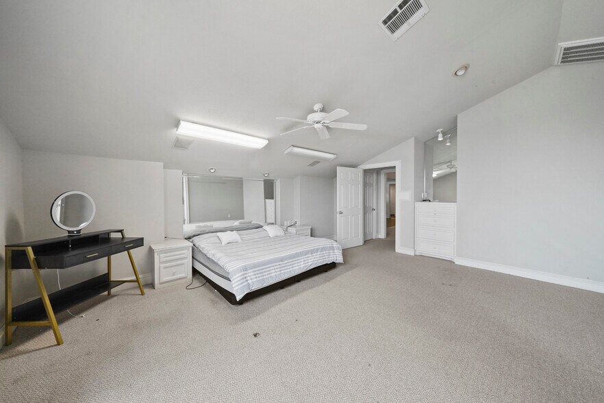 More Photos Of 0 Highway 105, Conroe Office Residential For Sale