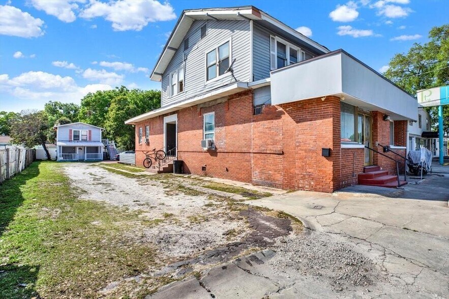 More Photos Of 5210 N Nebraska Ave, Tampa Apartments For Sale