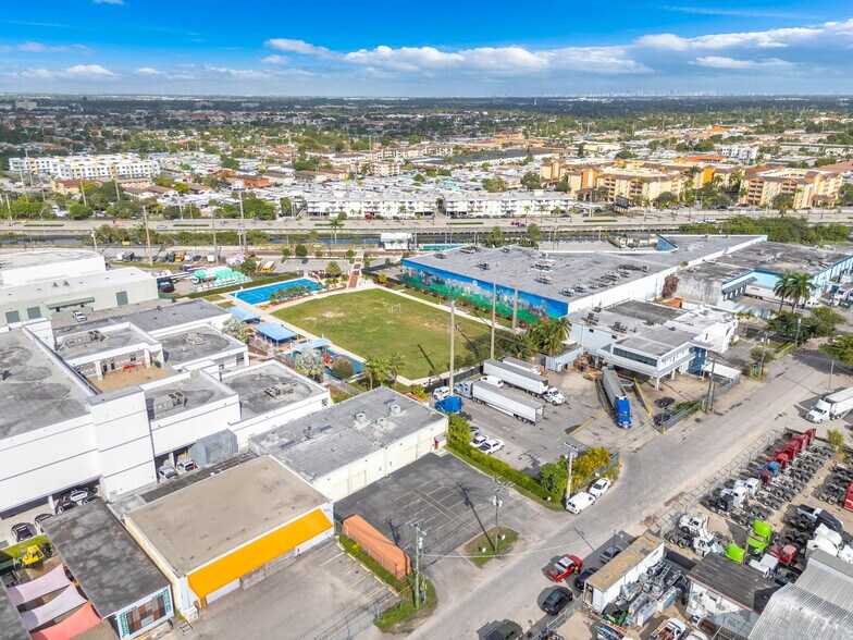 More Photos Of 7155-7159 NW 77th Ter, Miami Warehouse For Sale