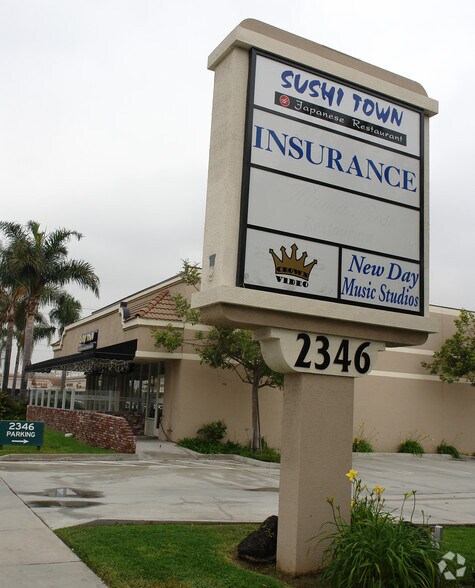 More Photos Of 2346 Newport Blvd, Costa Mesa Unknown For Lease