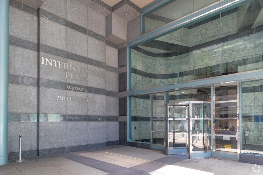 More Photos Of 750 Lexington Ave, New York Office For Lease