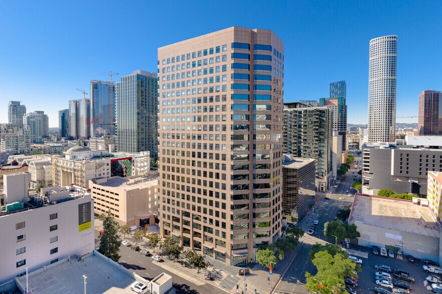 More Photos Of 801 S Grand Ave, Los Angeles Office For Lease