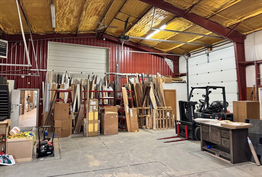 More Photos Of 162 Kelly Rd, Kalispell Flex For Lease