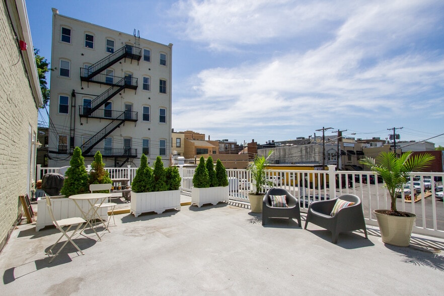 More Photos Of , Red Bank General Retail For Sale