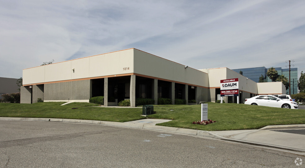 Primary Photo Of 1814 Commercenter W, San Bernardino Unknown For Lease