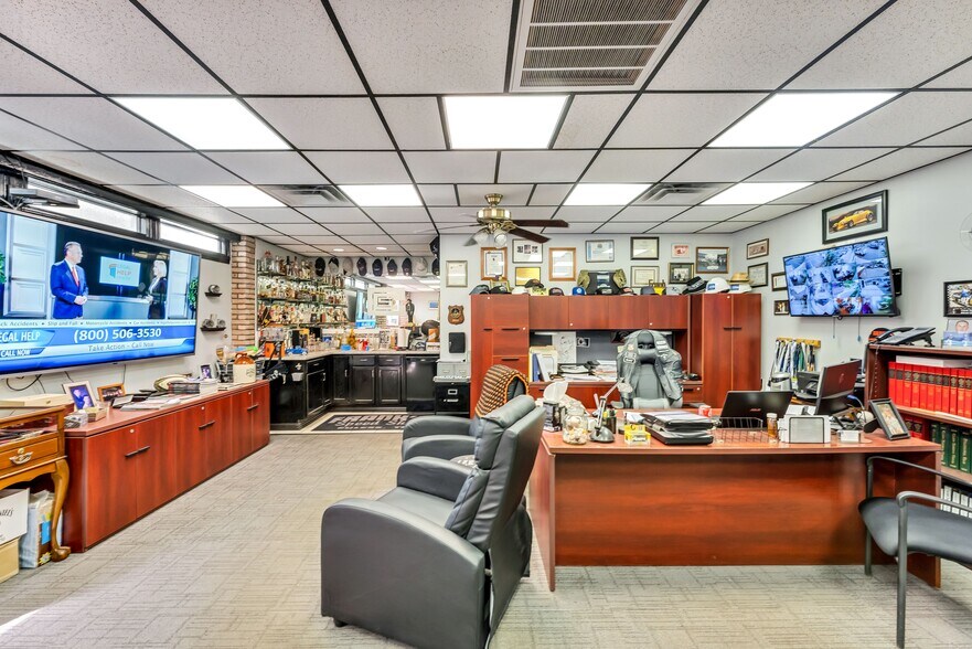 More Photos Of , Euless Office For Sale