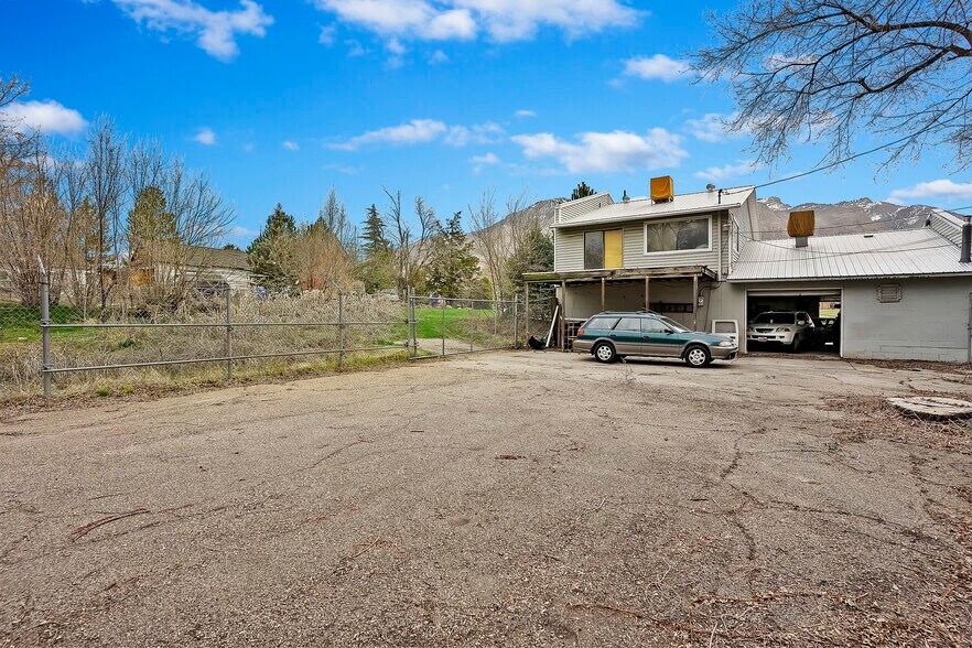 More Photos Of 265 N Washington Blvd, Ogden Auto Repair For Sale