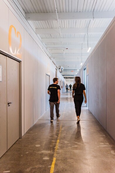 More Photos Of 4786-4790 1st Ave S, Seattle Warehouse For Lease