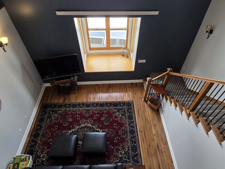 More Photos Of 169-173 E Chestnut St, Burlington Storefront Retail Residential For Sale