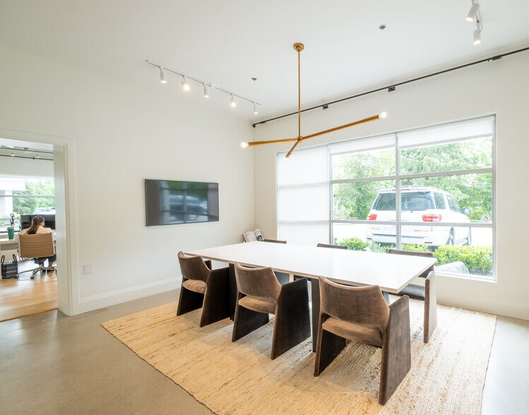 More Photos Of 2455 Dollarton Hwy, North Vancouver District Warehouse For Sale