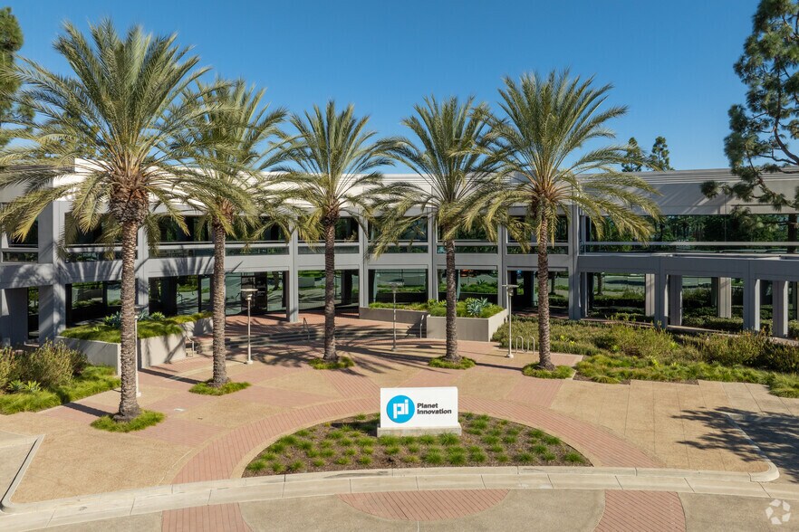 More Photos Of 80 Technology Dr, Irvine Research And Development For Lease