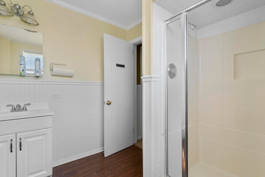 More Photos Of 158 East Ave, Norwalk Office For Lease