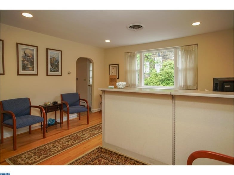More Photos Of 1 N Ormond Ave, Havertown Office For Lease