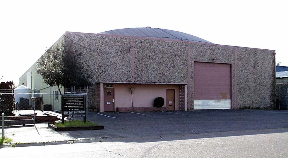 More Photos Of 1940 Railroad Dr, Sacramento Warehouse For Sale