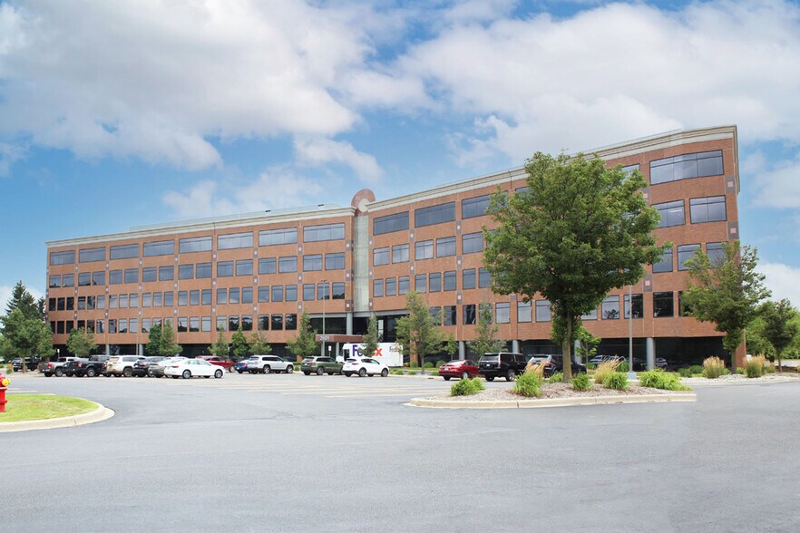 More Photos Of 2601 Cambridge Ct, Auburn Hills Office For Lease