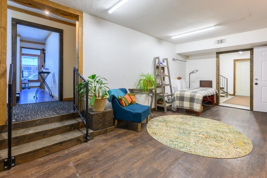 More Photos Of 312 Dewey Ave, Eureka Storefront Retail Office For Lease