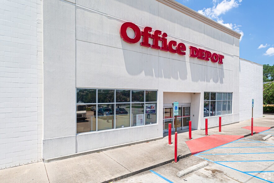 More Photos Of 4908 Lapalco Blvd, Marrero Freestanding For Sale