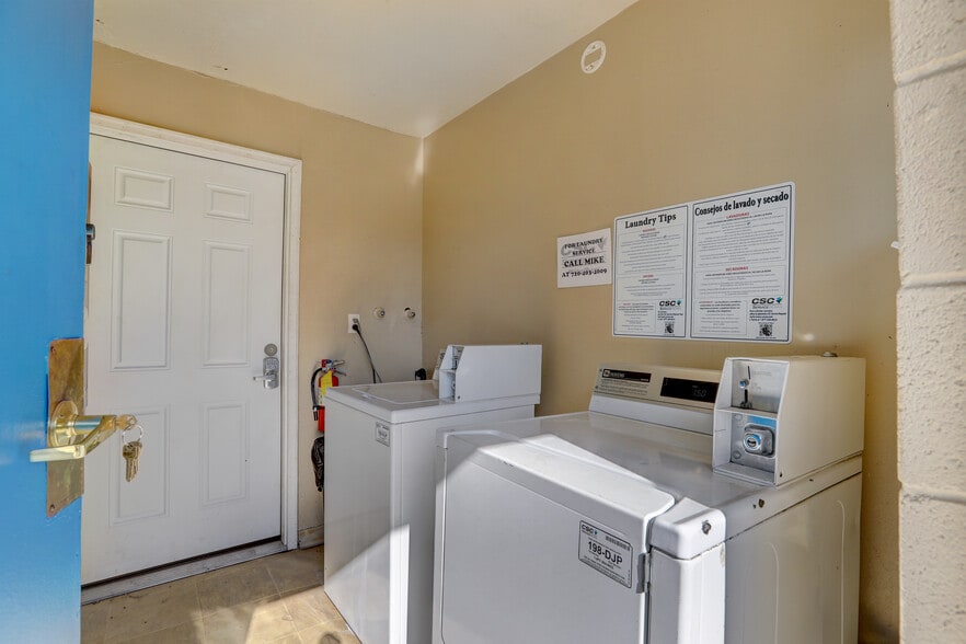 More Photos Of 1285 Wolff St, Denver Apartments For Sale