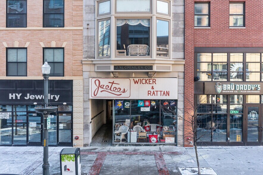 More Photos Of 730 W Hamilton St, Allentown Apartments For Sale