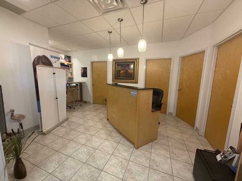 More Photos Of 9833 Tecumseh Rd E, Windsor Medical For Sale