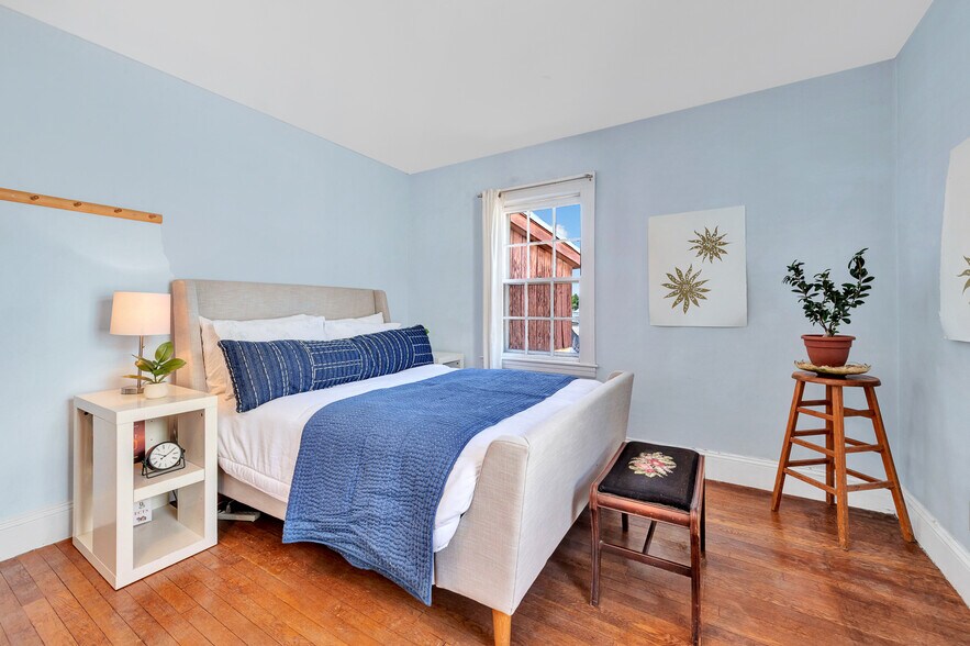 More Photos Of 126 Westbourne Ter, Brookline Multifamily For Sale