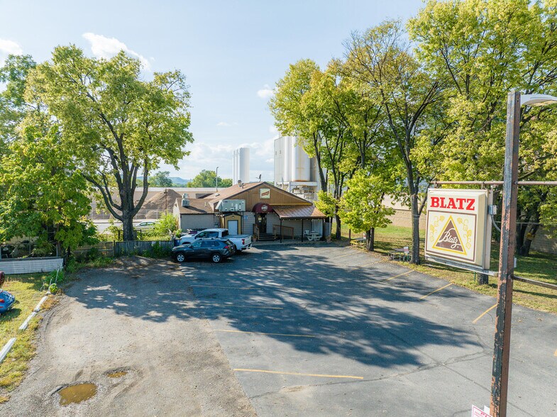 More Photos Of 1123 3rd St S, La Crosse Bar For Sale