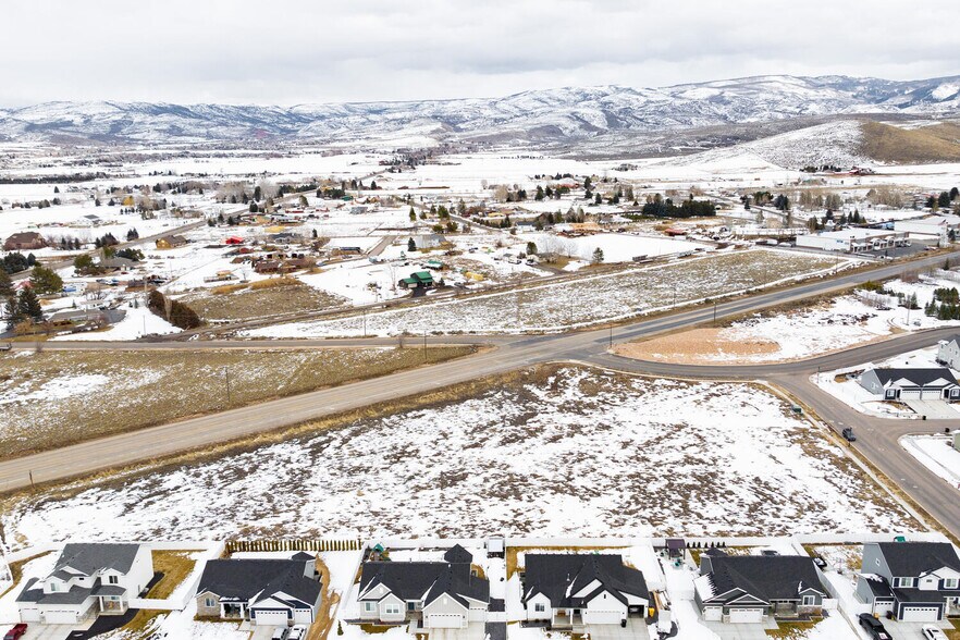 More Photos Of 922 E 40 Hwy, Heber Land For Sale
