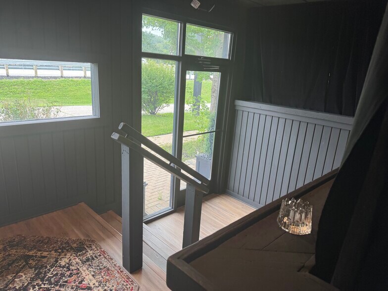 More Photos Of 32400 Geneva Rd, Salem General Retail For Sale