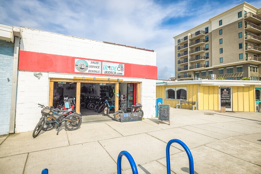 More Photos Of 12 N Pavilion Ave, Carolina Beach Storefront Retail Office For Sale